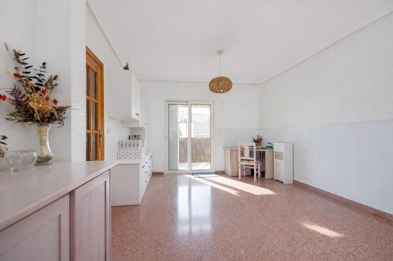 2 slaapkamer Appartement Te koop