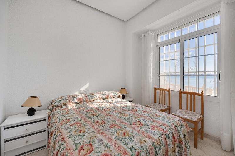 4 bedroom Apartment for sale