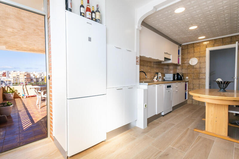 2 slaapkamer Appartement Te koop