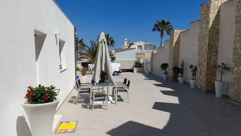 6 slaapkamer Villa Te koop