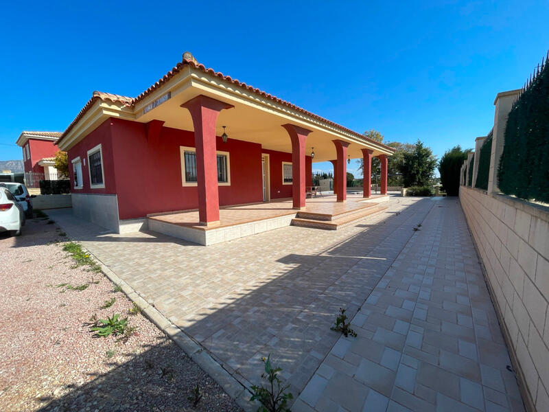 3 Cuarto Villa en venta