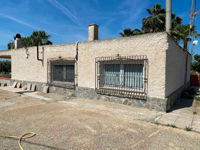 4 bedroom Villa for sale