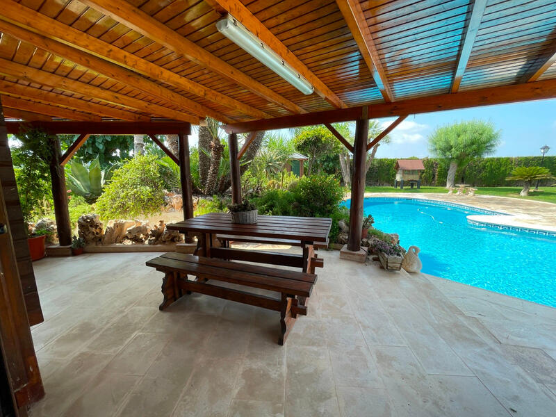 Villa til salgs i San Fulgencio, Alicante