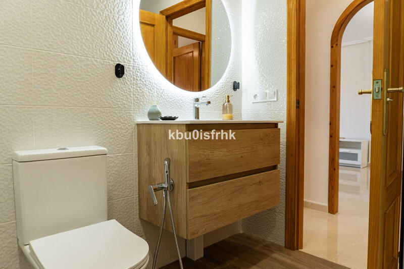 2 slaapkamer Appartement Te koop