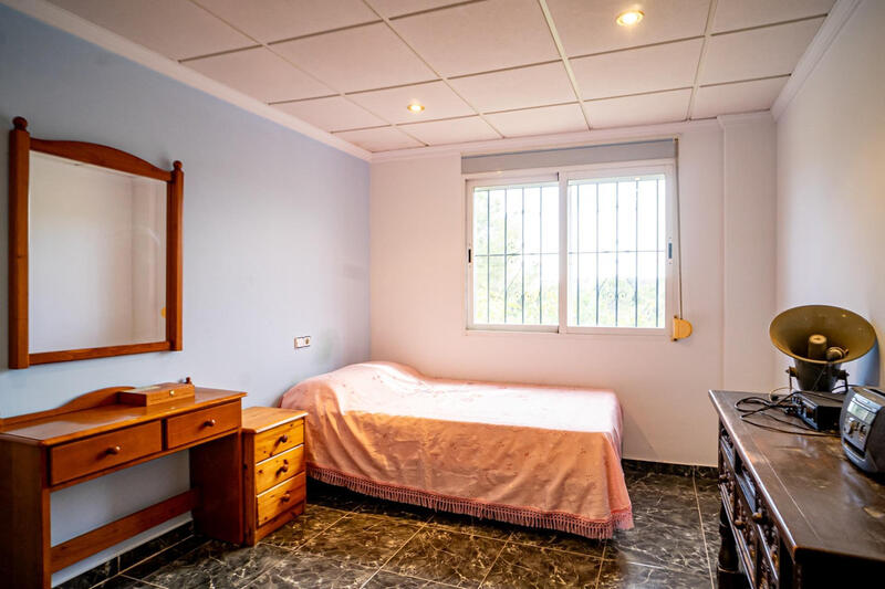 4 chambre Auberge à vendre