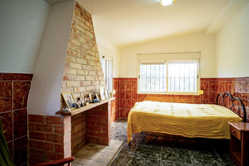 4 chambre Auberge à vendre