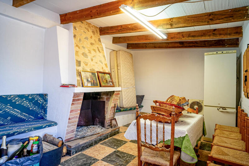 4 chambre Auberge à vendre