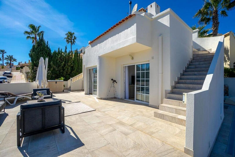 4 slaapkamer Villa Te koop