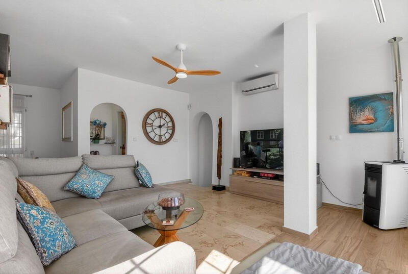 4 slaapkamer Villa Te koop