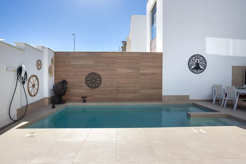 3 slaapkamer Villa Te koop