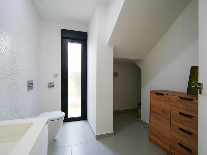 3 Cuarto Villa en venta