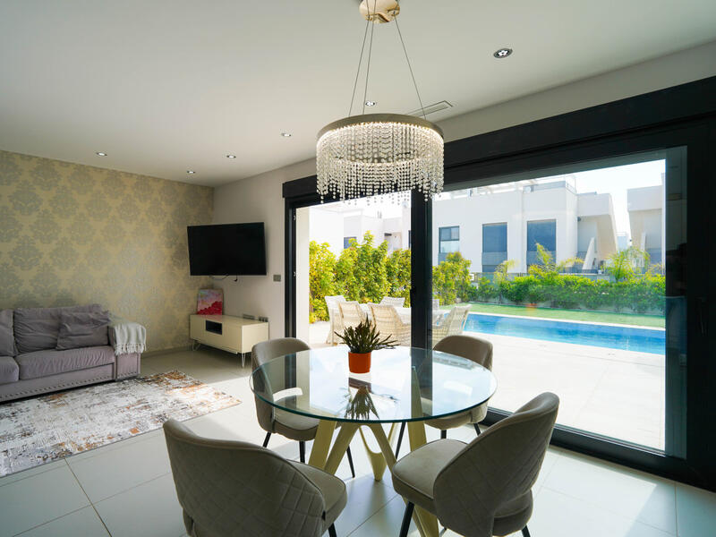 3 Cuarto Villa en venta