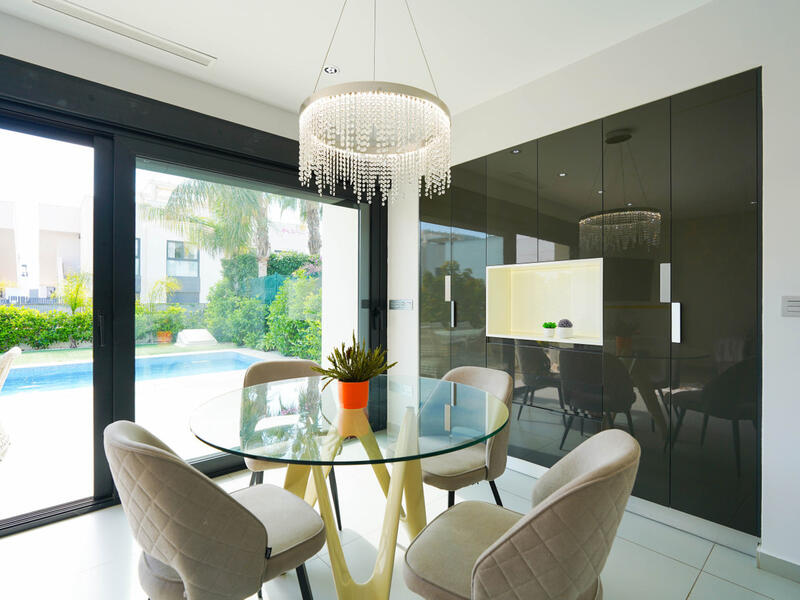 3 Cuarto Villa en venta