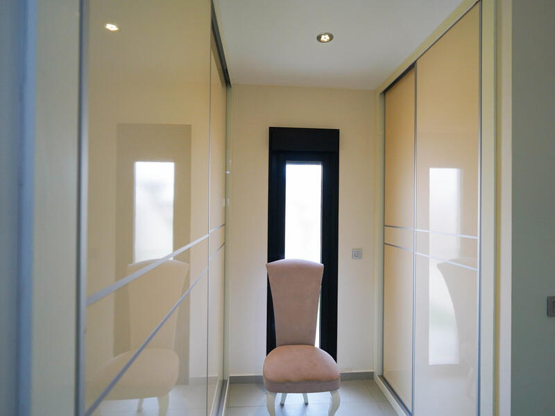 3 Cuarto Villa en venta