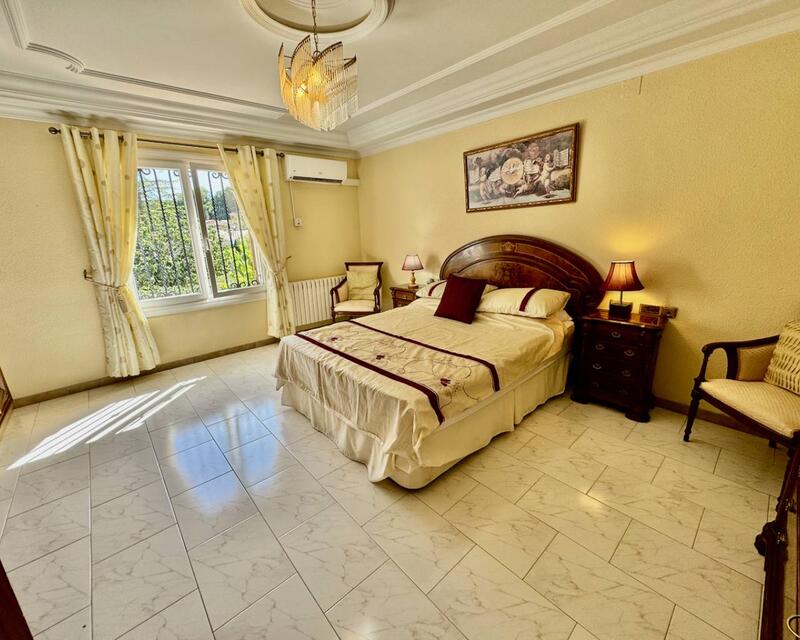 8 bedroom Country House for sale 8 bedroom Country House for sale