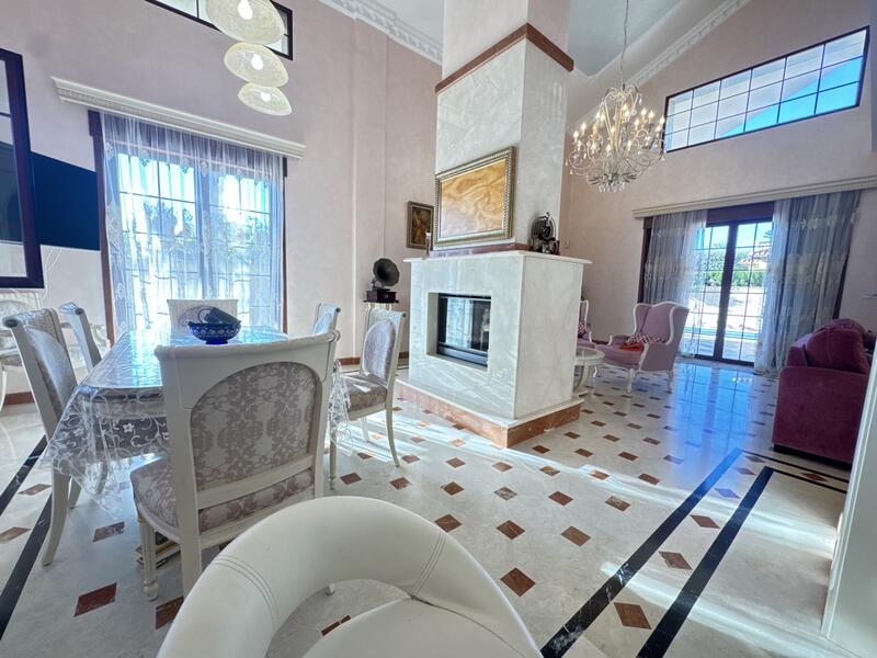 4 Schlafzimmer Villa zu verkaufen