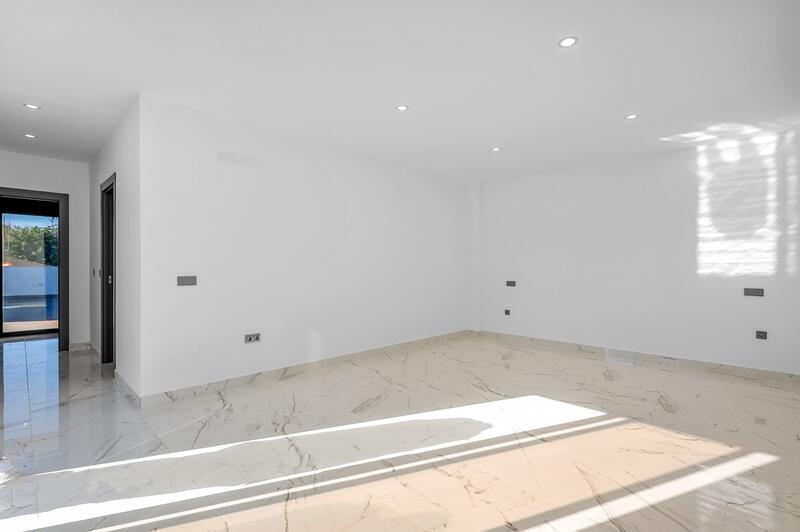 4 bedroom Villa for sale