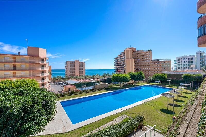 Apartment for sale in Los Arenales del Sol, Alicante