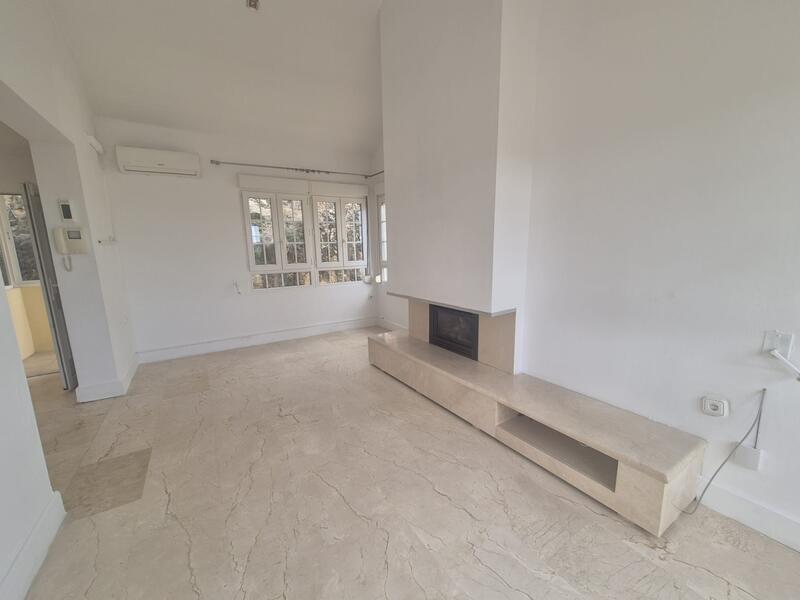 4 Schlafzimmer Villa zu verkaufen 4 Schlafzimmer Villa zu verkaufen