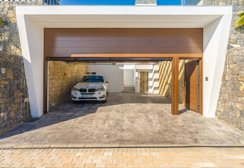 5 soverom Villa til salgs