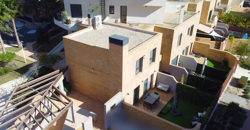 4 bedroom Apartment for sale 4 bedroom Apartment for sale