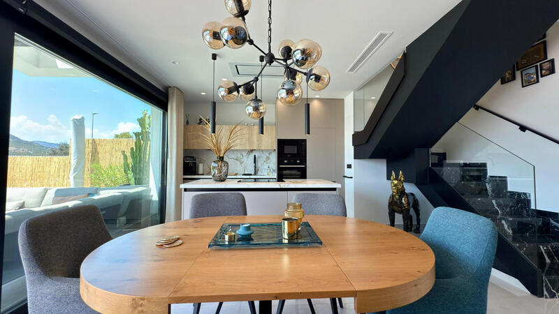 3 Cuarto Villa en venta