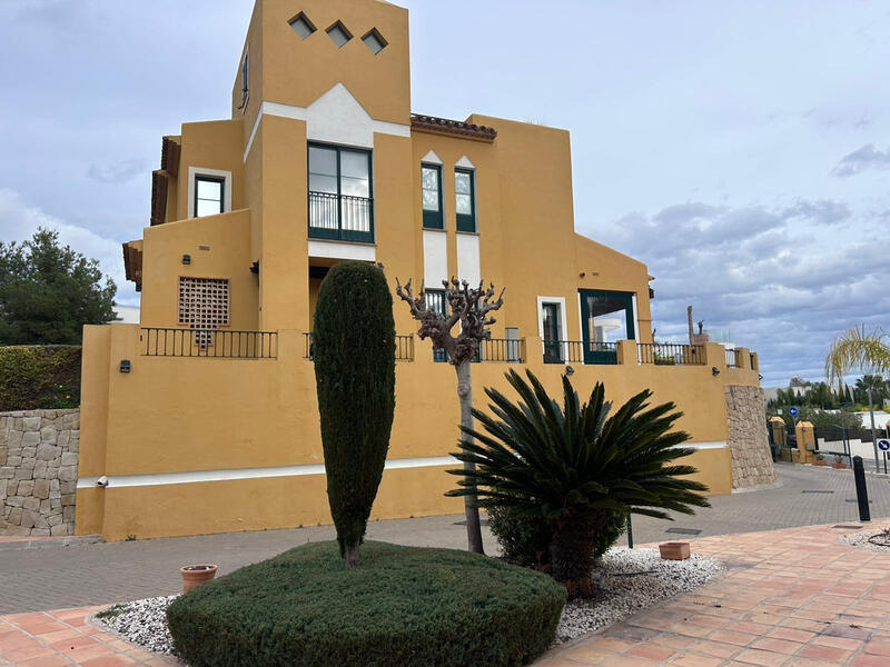 3 soverom Villa til salgs 3 soverom Villa til salgs