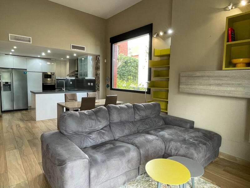 3 Cuarto Villa en venta