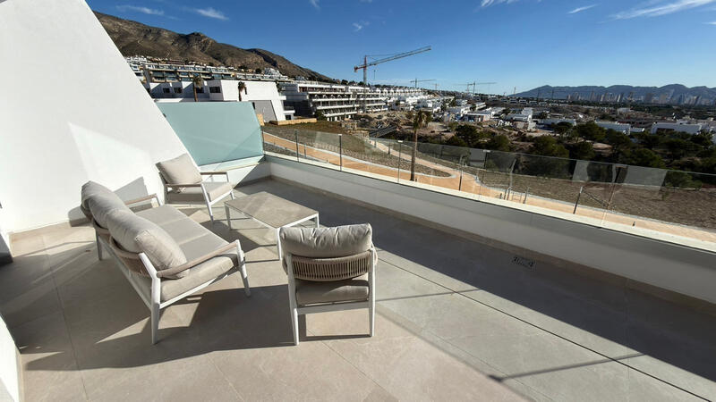 2 bedroom Apartment for sale