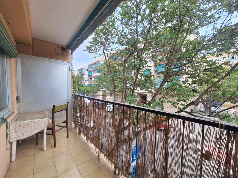 3 спальная комната квартира продается