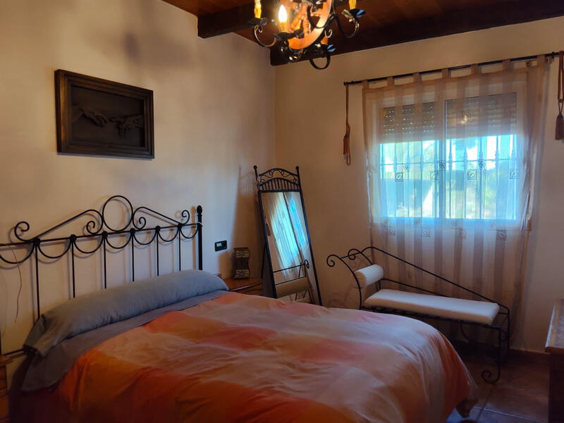 4 bedroom Villa for sale