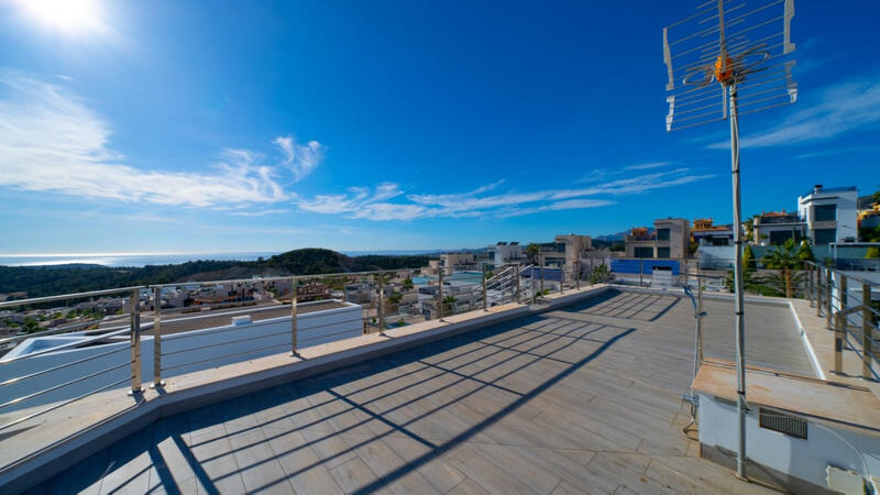 4 Cuarto Villa en venta