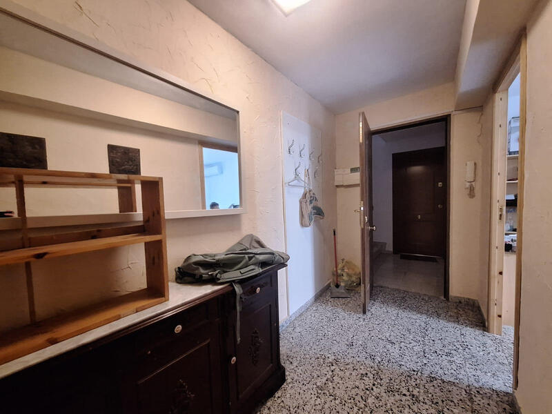 3 спальная комната квартира продается