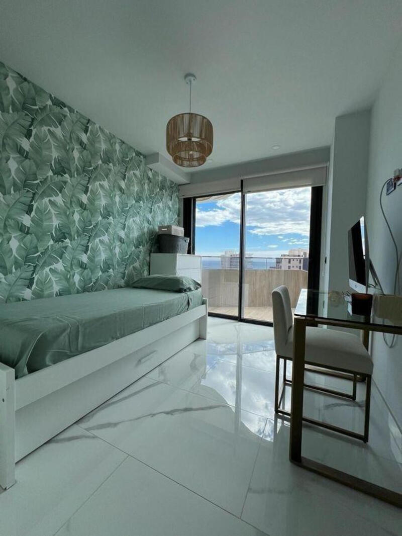 3 bedroom Apartment for sale