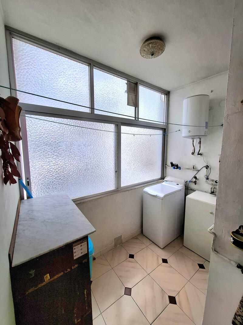 3 soverom Leilighet til salgs 3 soverom Leilighet til salgs