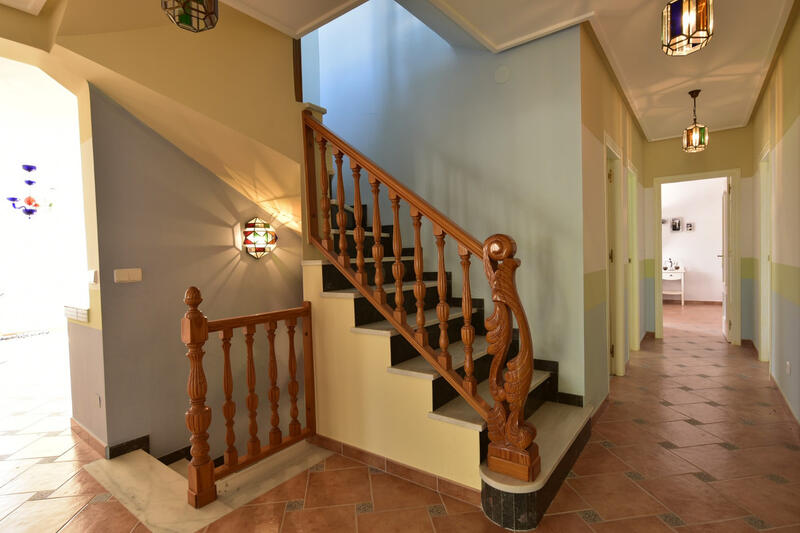 7 bedroom Villa for sale