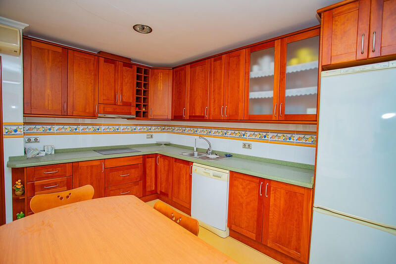 4 bedroom Apartment for sale 4 bedroom Apartment for sale