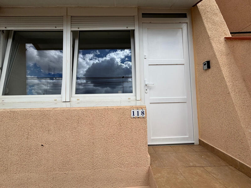 1 slaapkamer Appartement Te koop