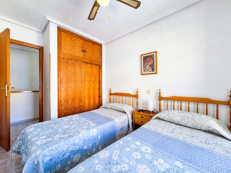 2 Schlafzimmer Stadthaus zu verkaufen