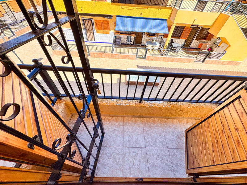 2 Schlafzimmer Stadthaus zu verkaufen