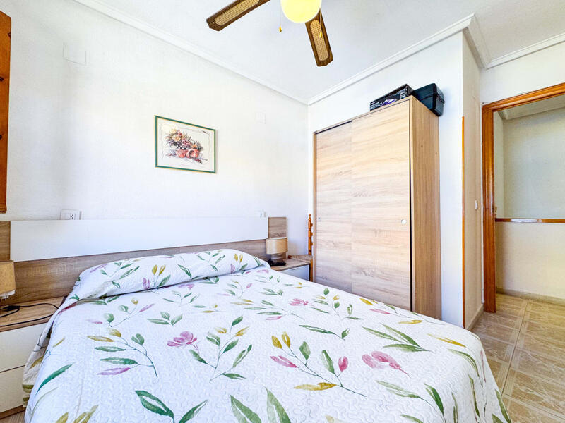 2 Schlafzimmer Stadthaus zu verkaufen