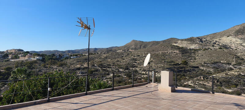 4 bedroom Villa for sale 4 bedroom Villa for sale