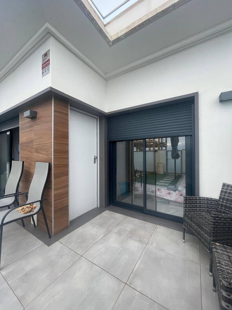 2 bedroom Villa for sale 2 bedroom Villa for sale