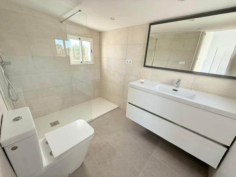 3 bedroom Country House for sale