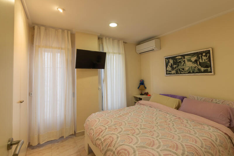 5 Schlafzimmer Stadthaus zu verkaufen