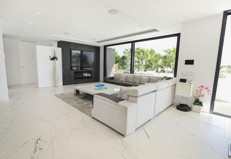 4 soverom Villa til salgs 4 soverom Villa til salgs