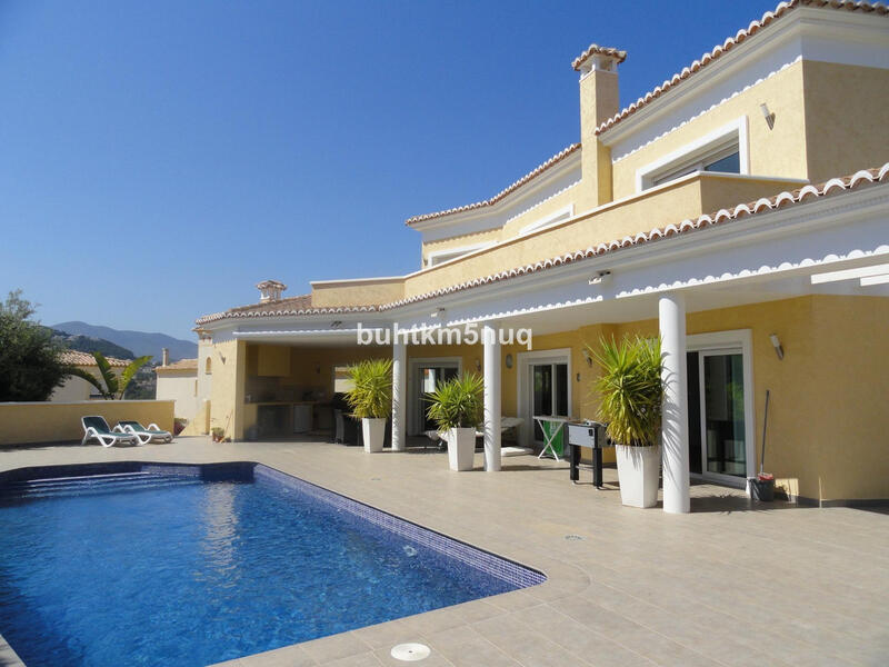3 bedroom Villa for sale