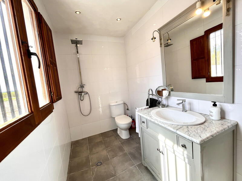 3 chambre Auberge à vendre