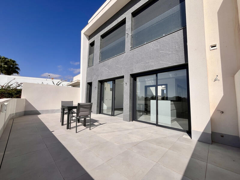 3 bedroom Villa for sale