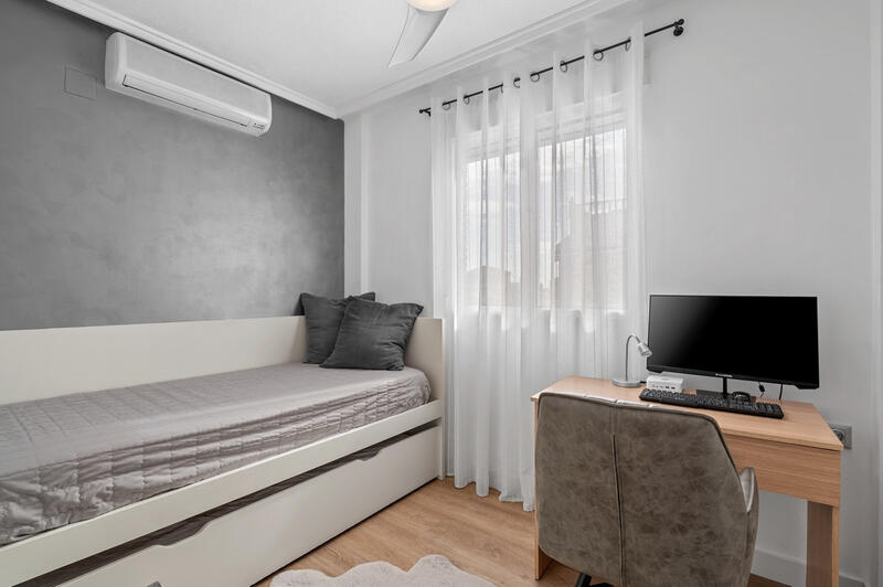 5 Cuarto Adosado en venta